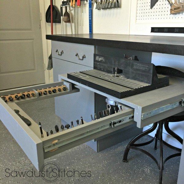 Hide away router station www.sawduat2stitches.com