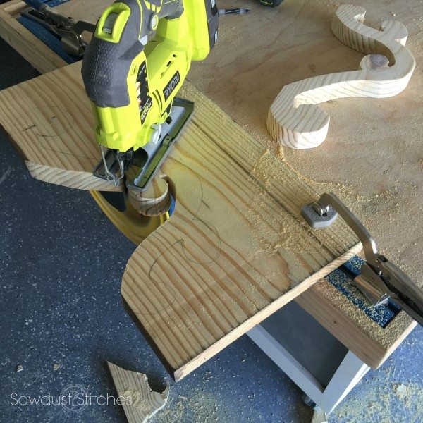 DIY Wooden Chandelier by Sawdust 2 Stitches