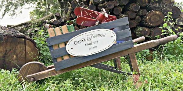 rustic Wheelbarrow DIY Sawdust2Stitches.com