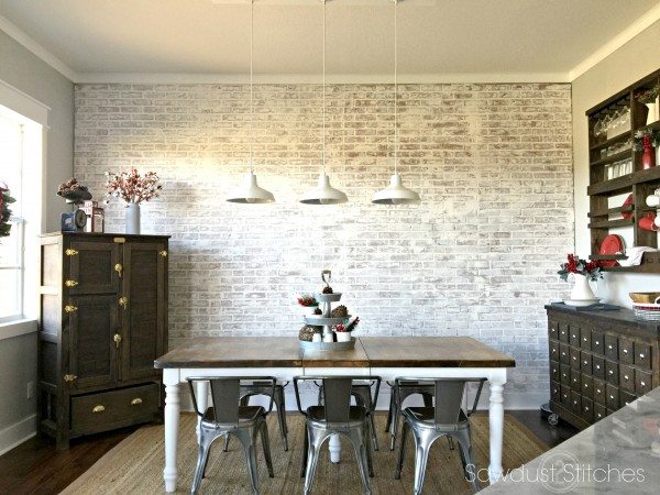 holiday-home-tour-2016-christmas-dining-room-by-sawdust2stitches-com