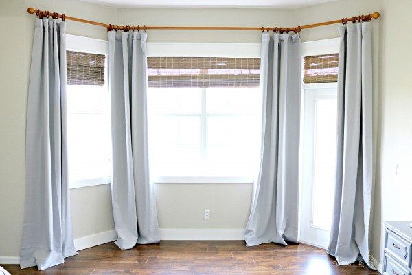 How To Bay Window Makeover Sawdust 2, Can You Put Curtains On A Bay Window
